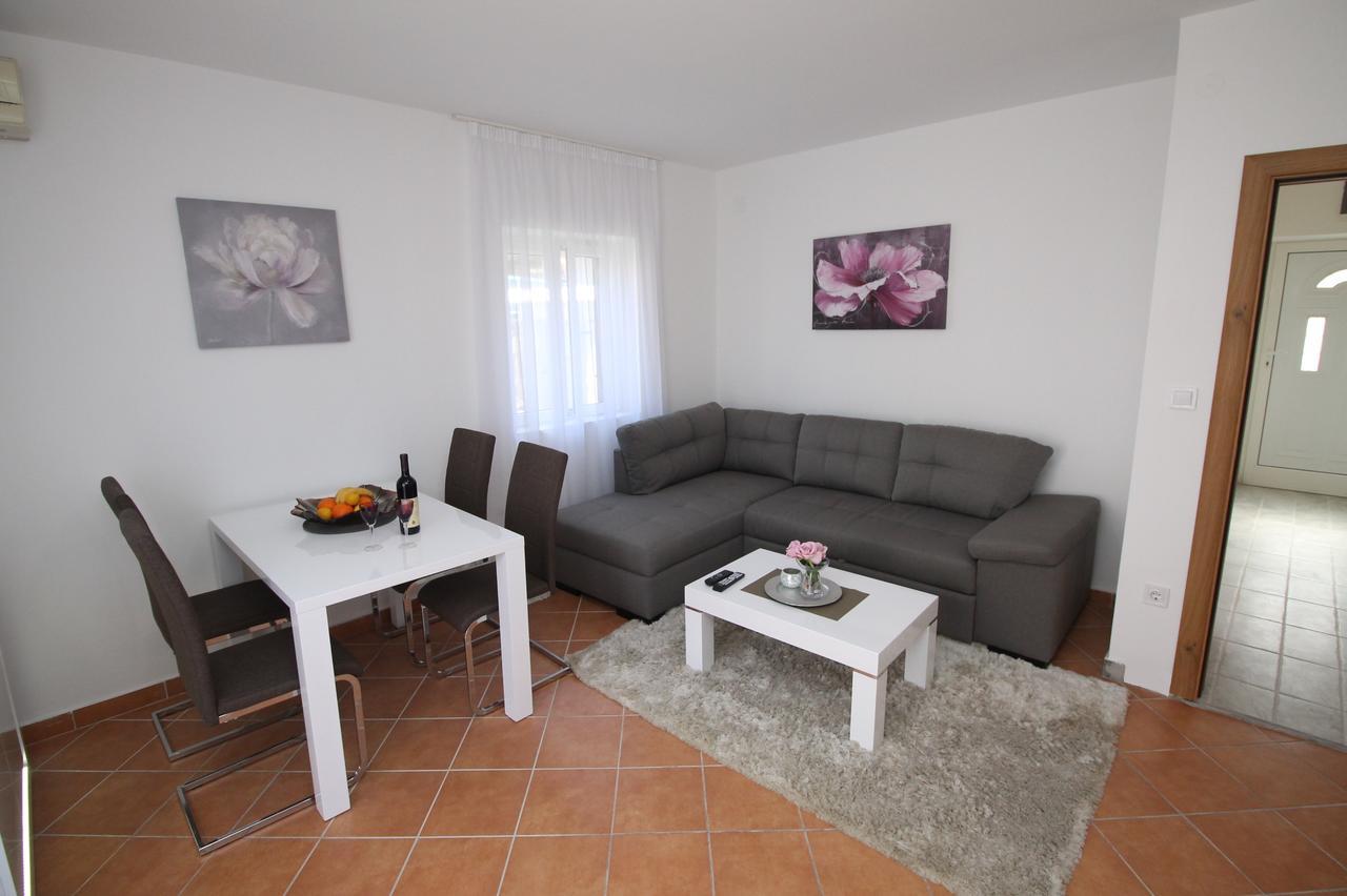Luxury Apartment Stefan Sveti Stefan Buitenkant foto