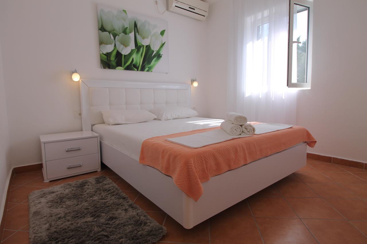 Luxury Apartment Stefan Sveti Stefan Buitenkant foto