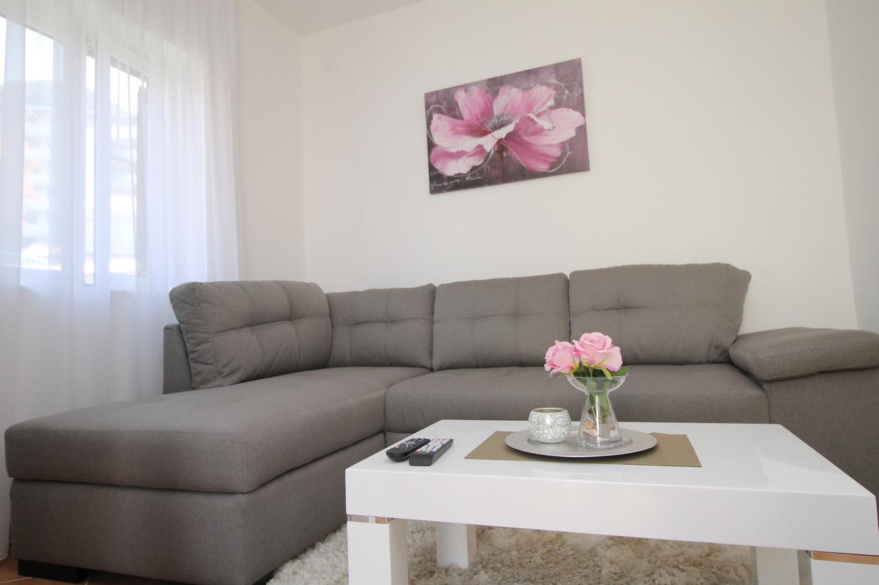 Luxury Apartment Stefan Sveti Stefan Buitenkant foto